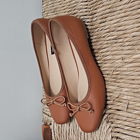 French Connection size 9 - Picture 2 of 3